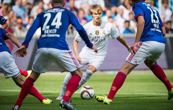 水平的竞技 水平的竞技