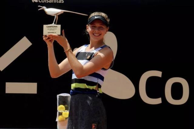 运动员退役 运动员退役