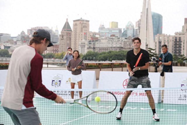 与基耶萨的 与基耶萨的