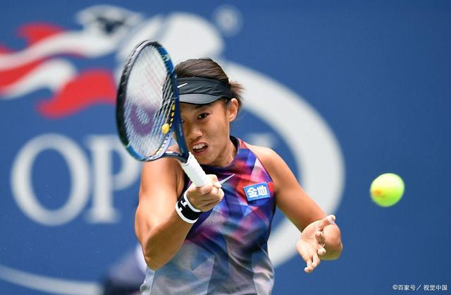 而武磊在另 而武磊在另